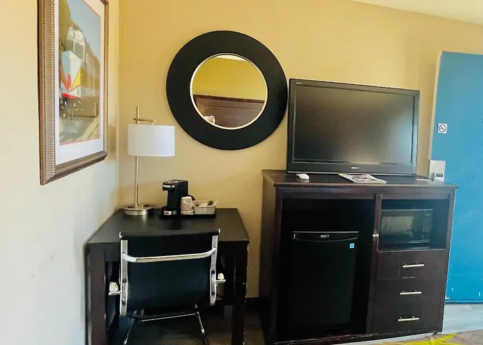 Hotel Super 8 By Wyndham West Route 66 - Grand Canyon Area