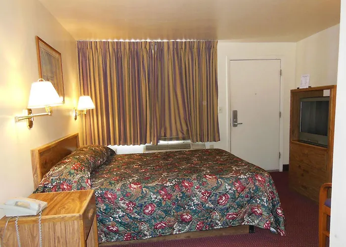 Hotel Super 8 By Wyndham West Route 66 - Grand Canyon Area Williams