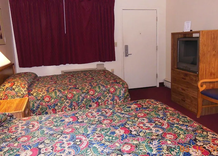 Hotel Super 8 By Wyndham West Route 66 - Grand Canyon Area 2*